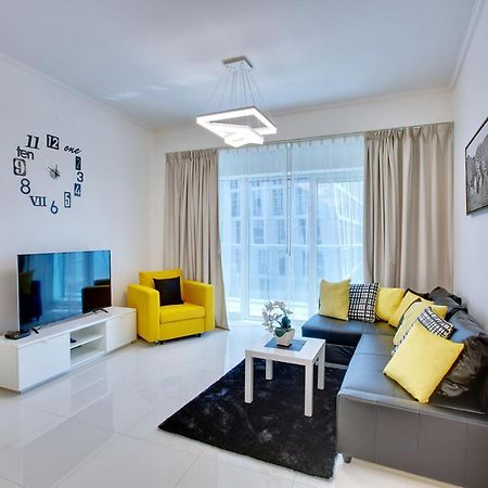ドバイUltra Modern 1Bd In Damac Heights Marinaアパートメント エクステリア 写真