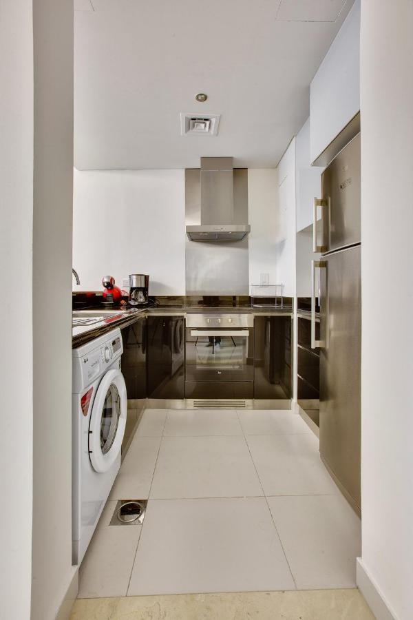 ドバイUltra Modern 1Bd In Damac Heights Marinaアパートメント エクステリア 写真
