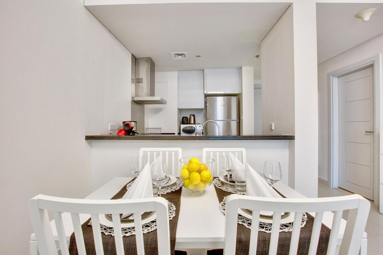 ドバイUltra Modern 1Bd In Damac Heights Marinaアパートメント エクステリア 写真