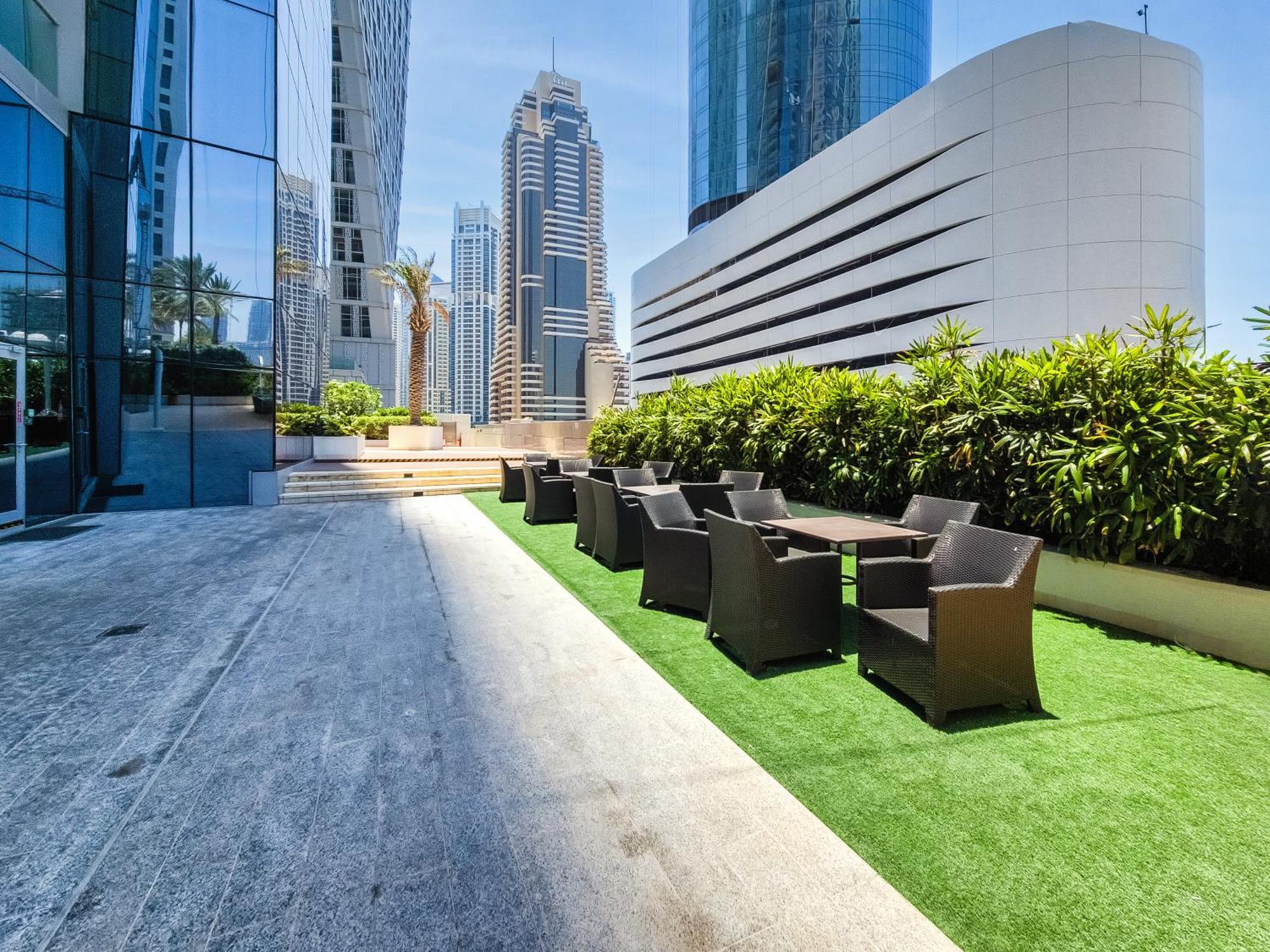 ドバイUltra Modern 1Bd In Damac Heights Marinaアパートメント エクステリア 写真